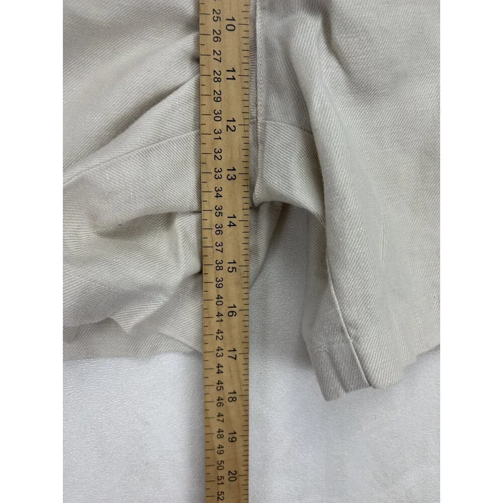 L.L. Bean Men's Linen Hybrid Shorts Size 40 Beige‎
